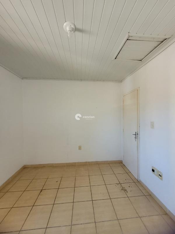 Casa para aluguel no Camobi: 