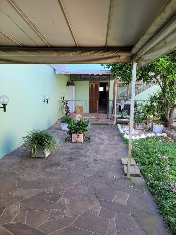 Casa para aluguel no Camobi: 