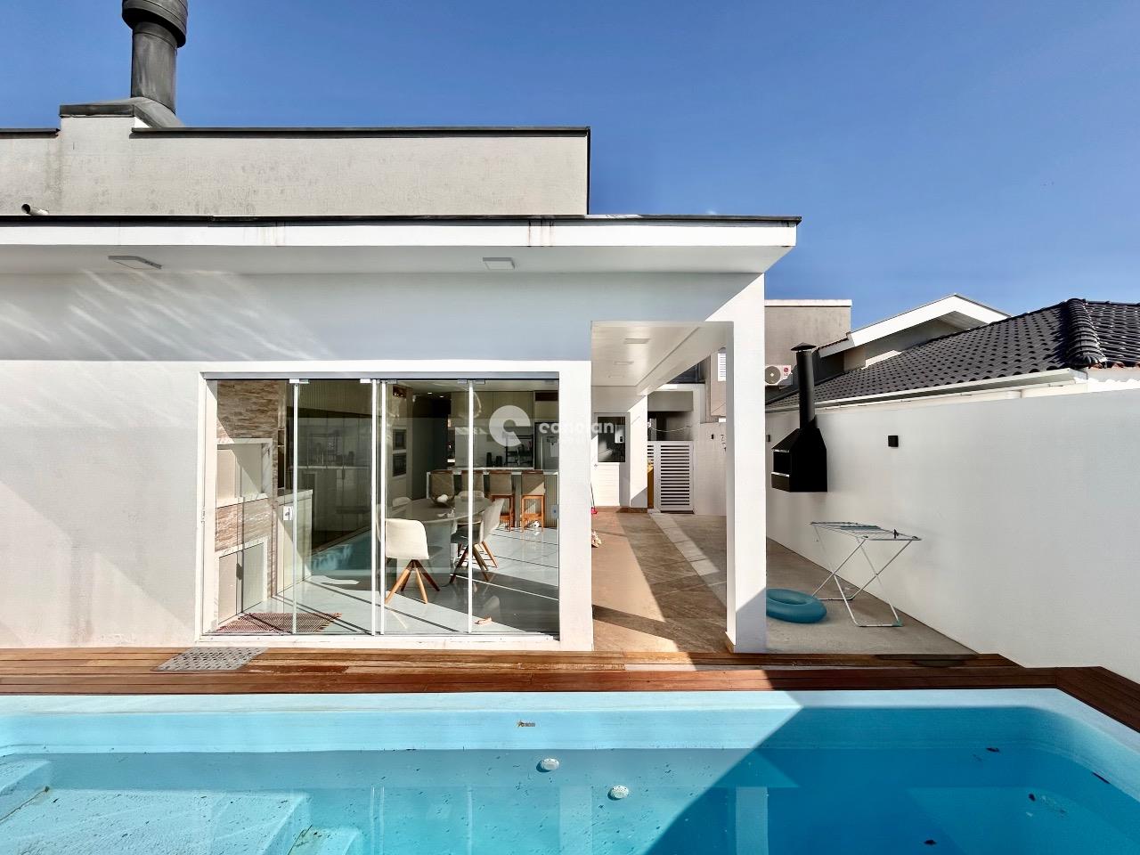 Casa de Condomínio à venda no Camobi: 