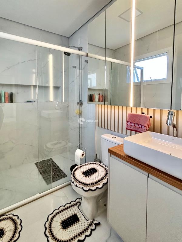 Casa de Condomínio à venda no Camobi: 