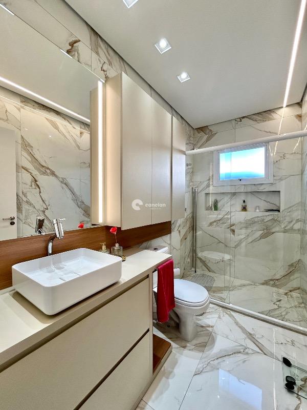 Casa de Condomínio à venda no Camobi: 