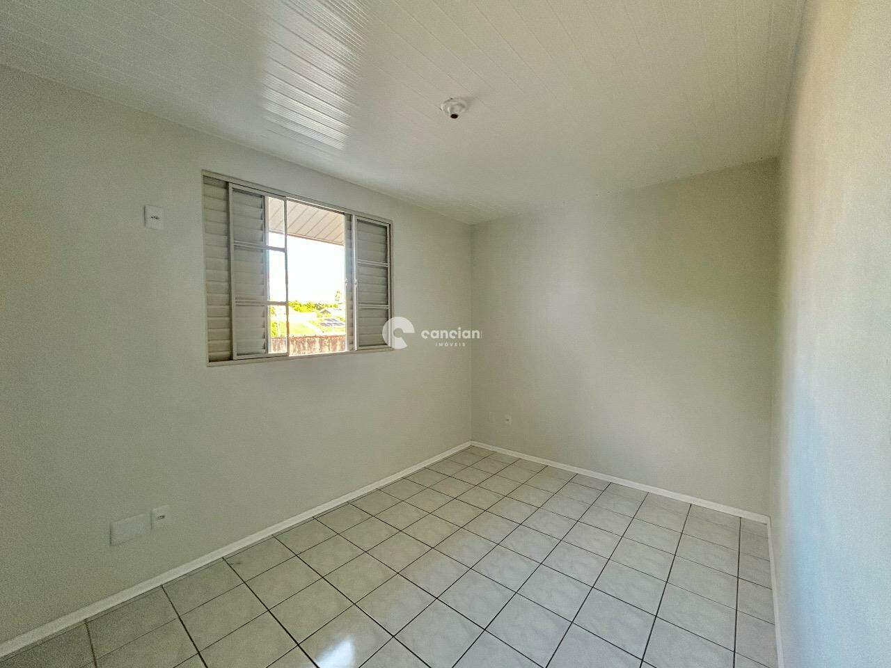 Casa de Condomínio à venda no Camobi: 