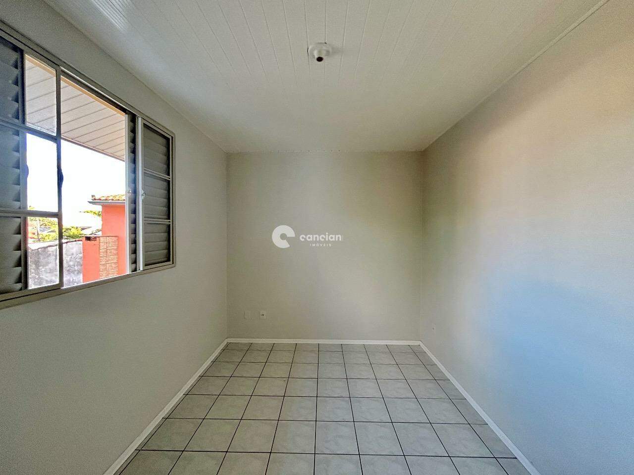 Casa de Condomínio à venda no Camobi: 