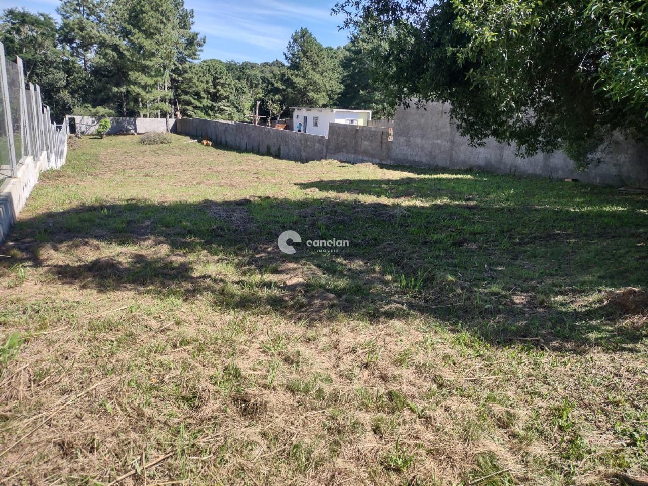 Terreno em condomínio à venda no Parque Serrano: 