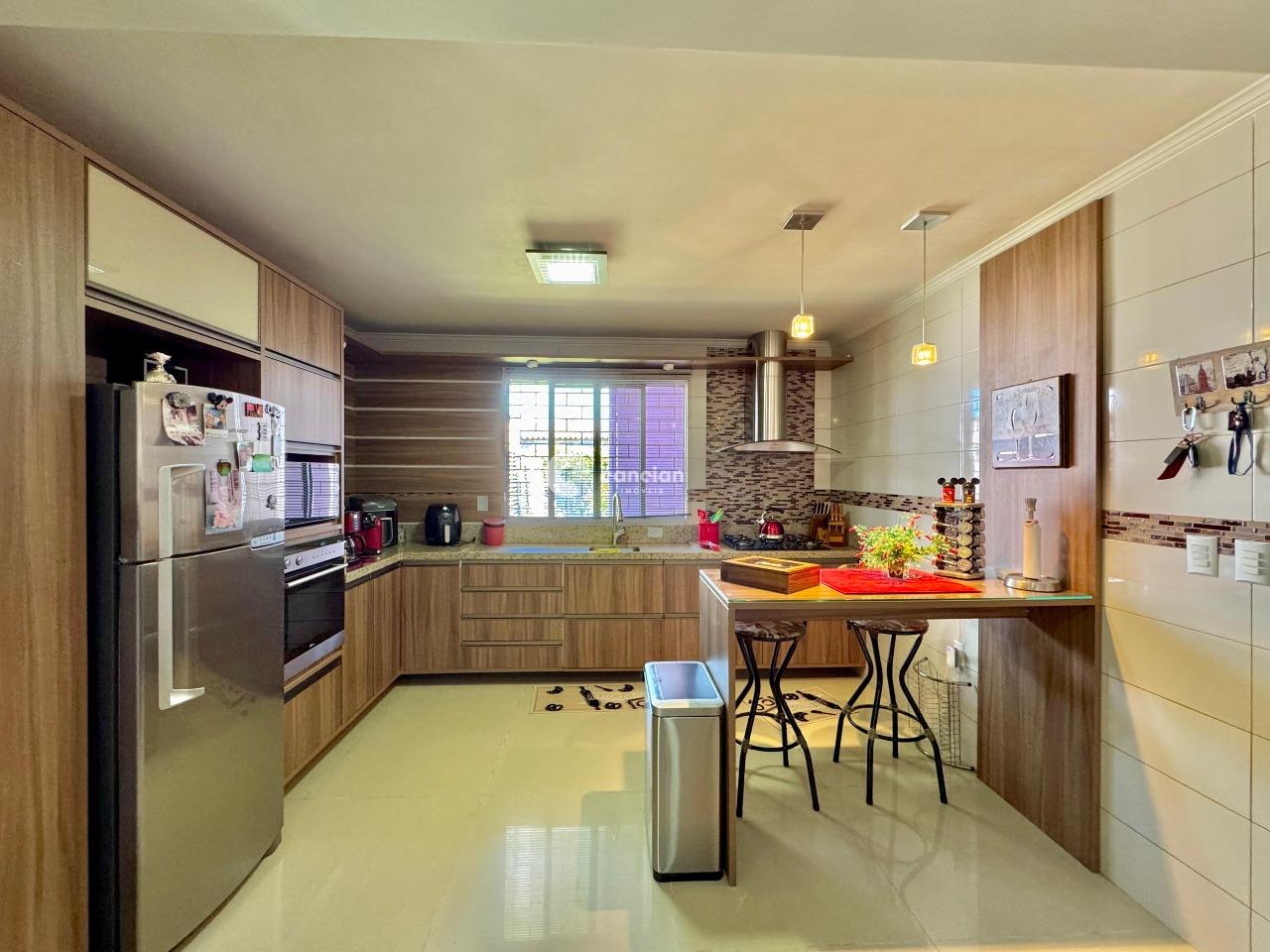 Casa à venda no Camobi: 