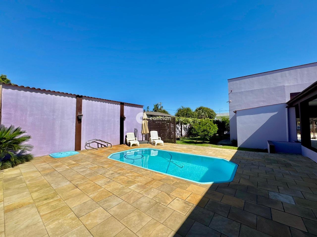 Casa à venda no Camobi: 