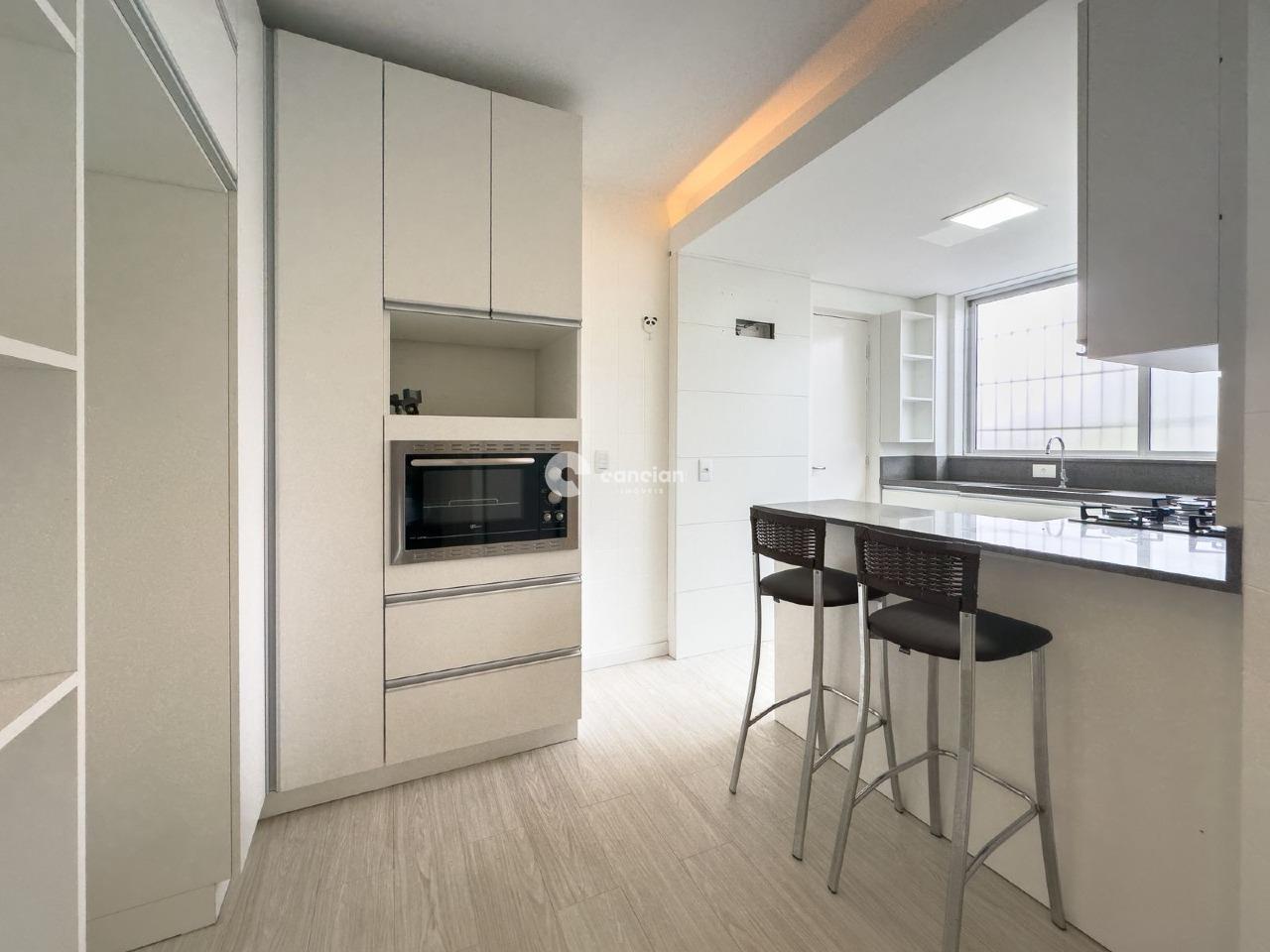 Apartamento para aluguel no Centro: 