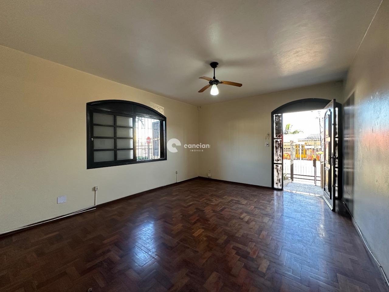 Casa à venda no Juscelino Kubitschek: 