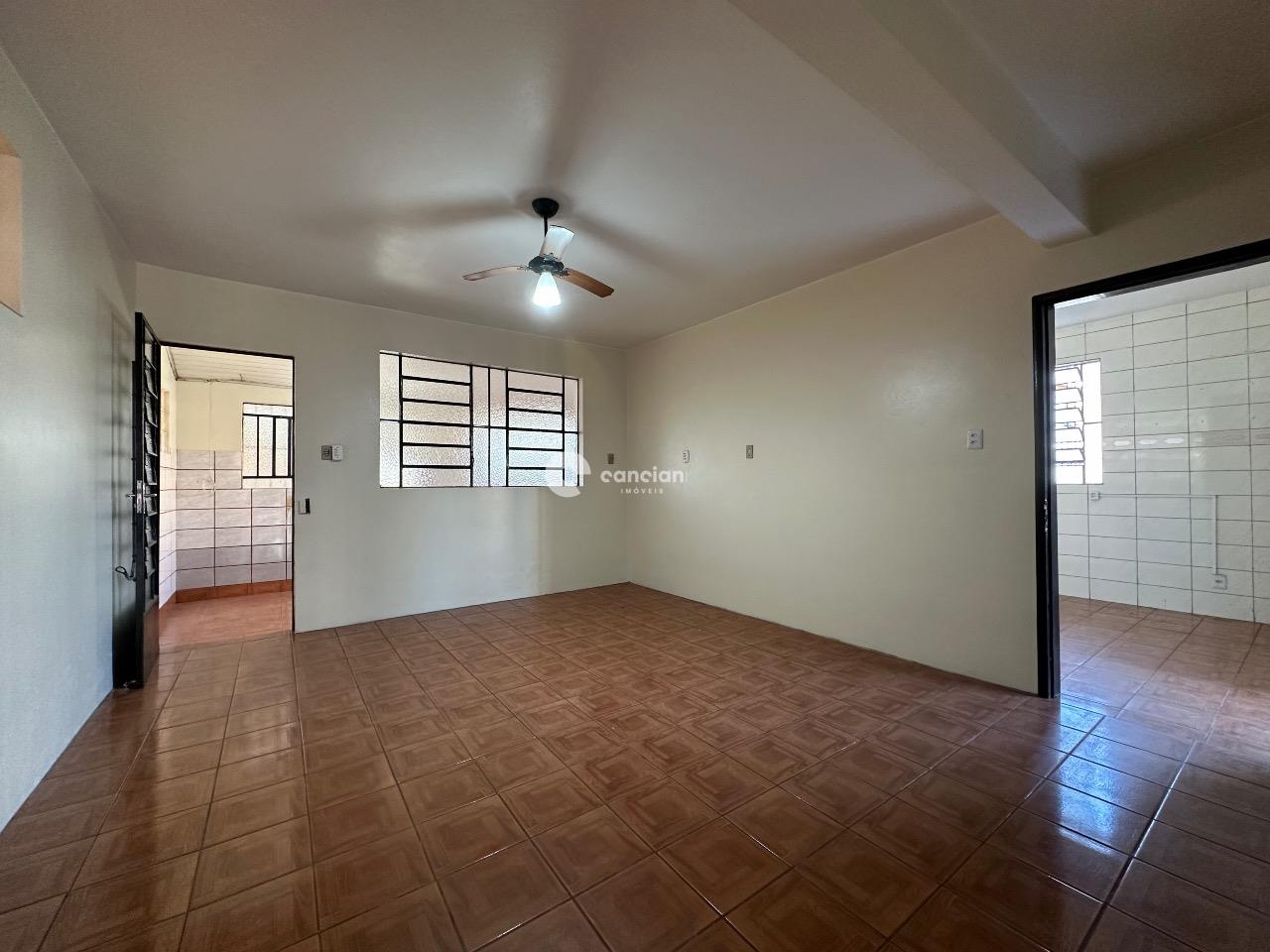 Casa à venda no Juscelino Kubitschek: 