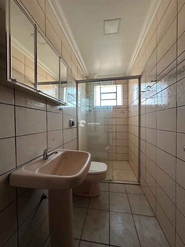 Casa à venda no Juscelino Kubitschek: 