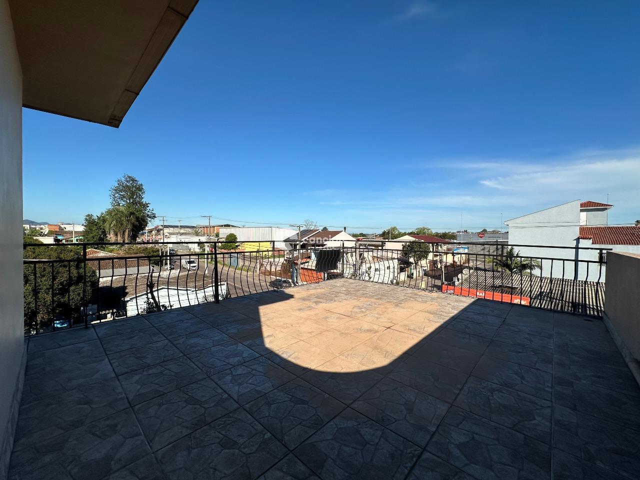 Casa à venda no Juscelino Kubitschek: 