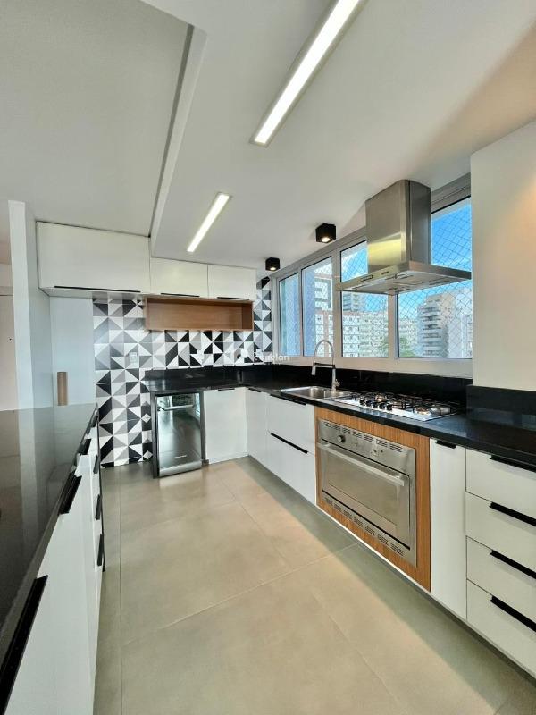 Duplex à venda no Centro: 