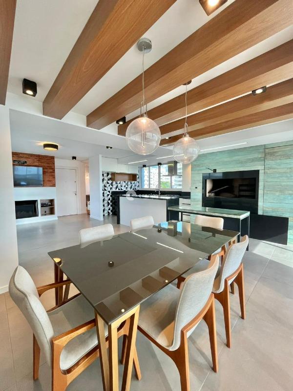 Duplex à venda no Centro: 