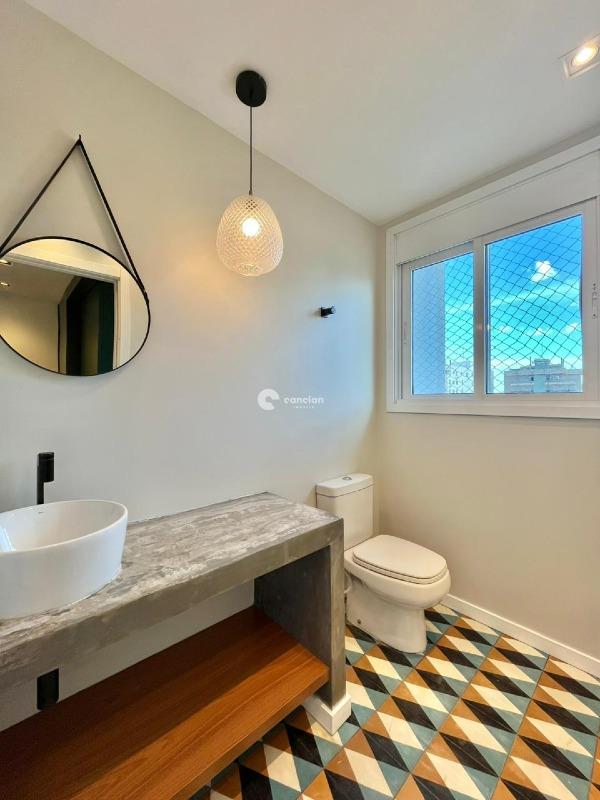 Duplex à venda no Centro: 