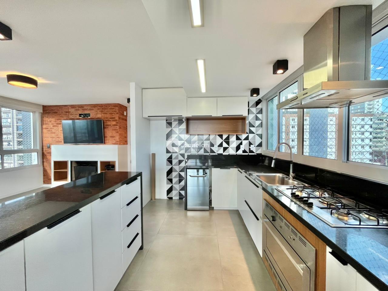 Duplex à venda no Centro: 