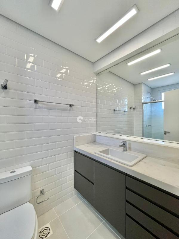 Duplex à venda no Centro: 