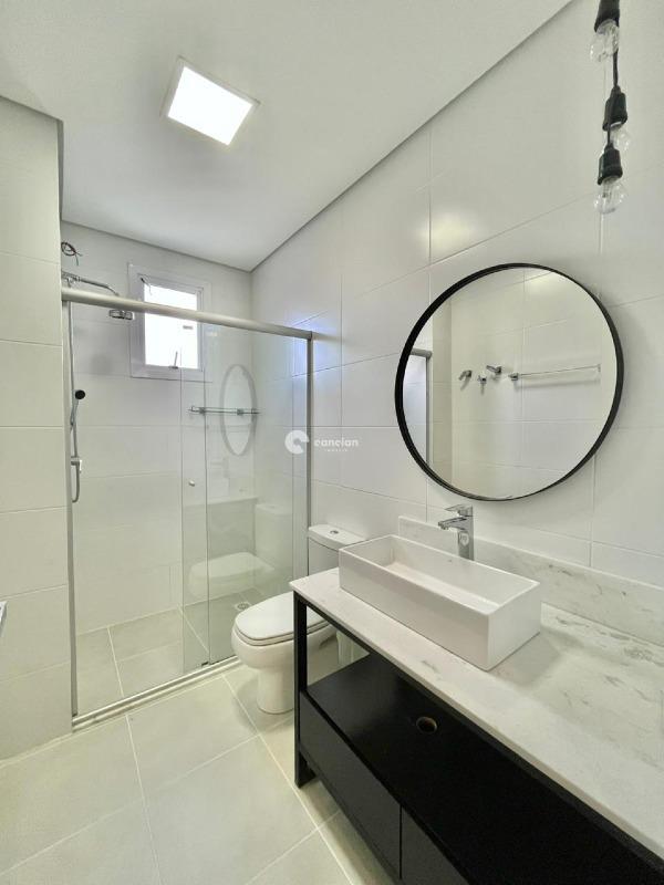 Duplex à venda no Centro: 