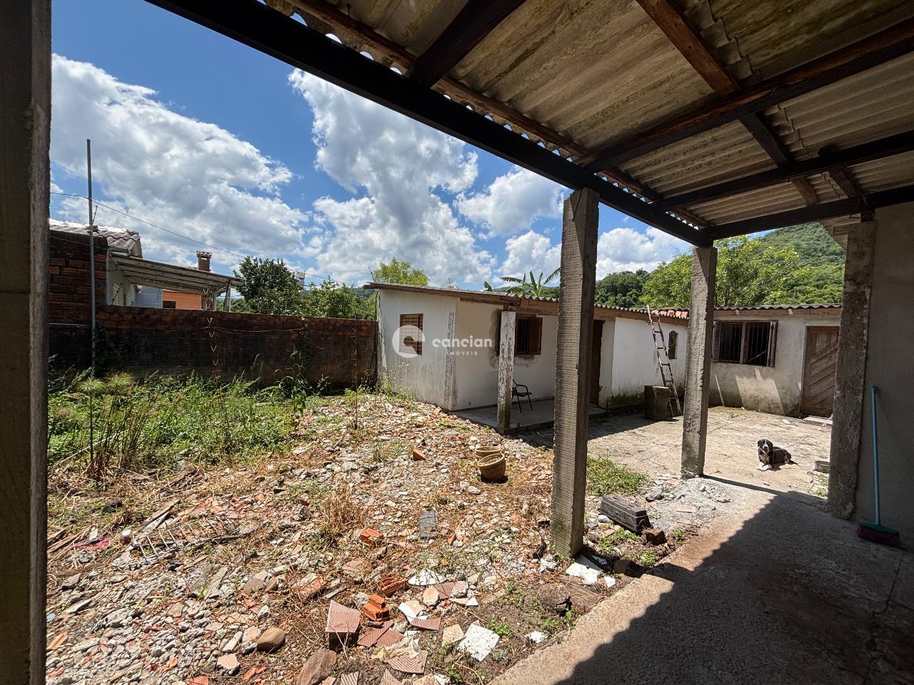 Casa à venda no Km 3: 