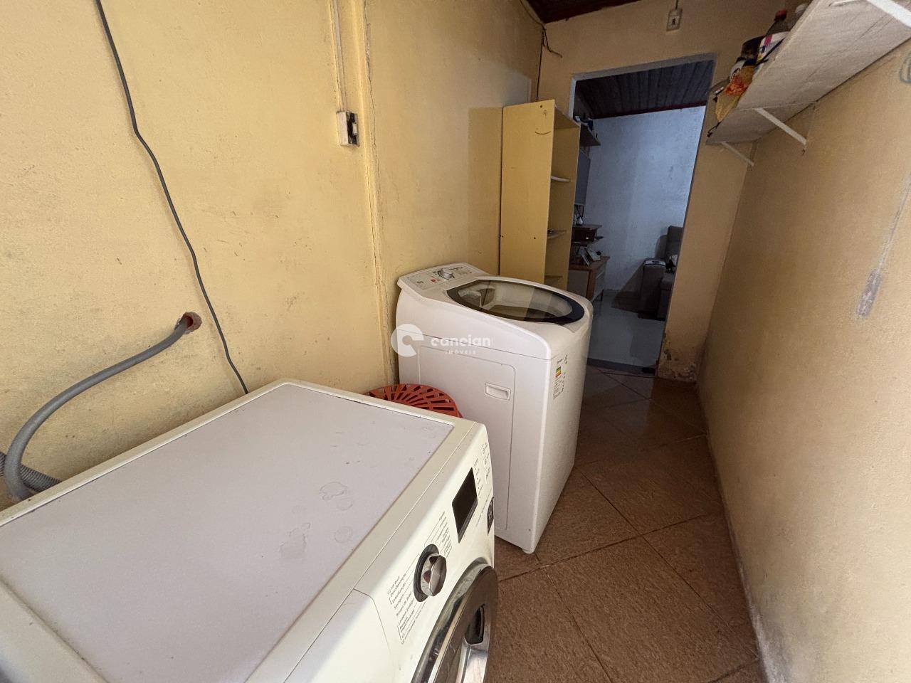 Casa à venda no Km 3: 