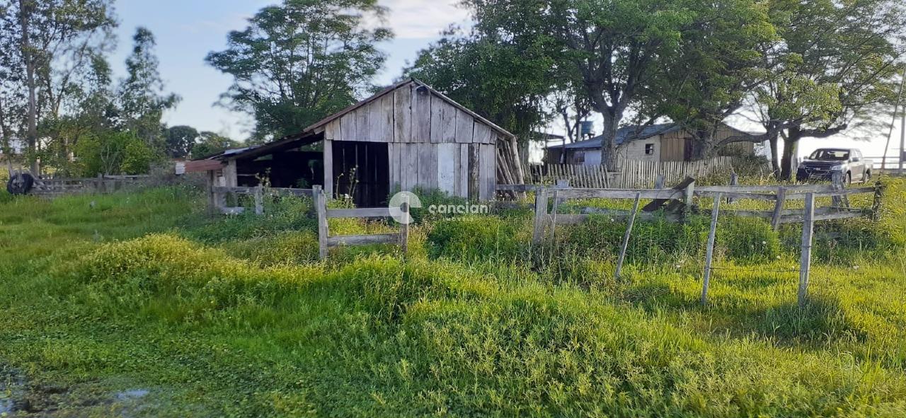 Chácara à venda no Zona Rural: 