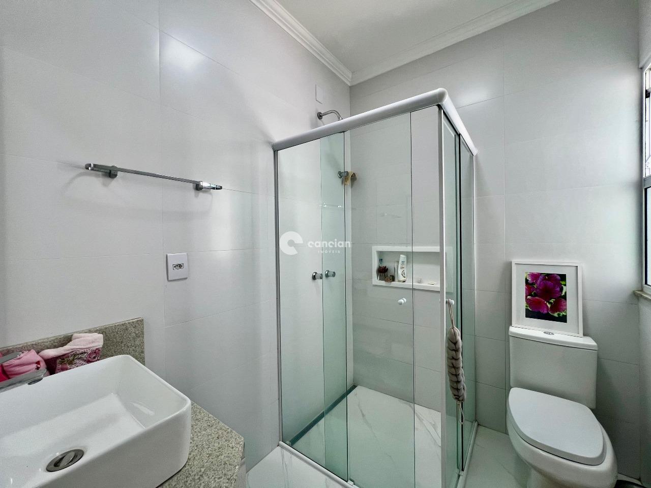 Casa à venda no Camobi: 