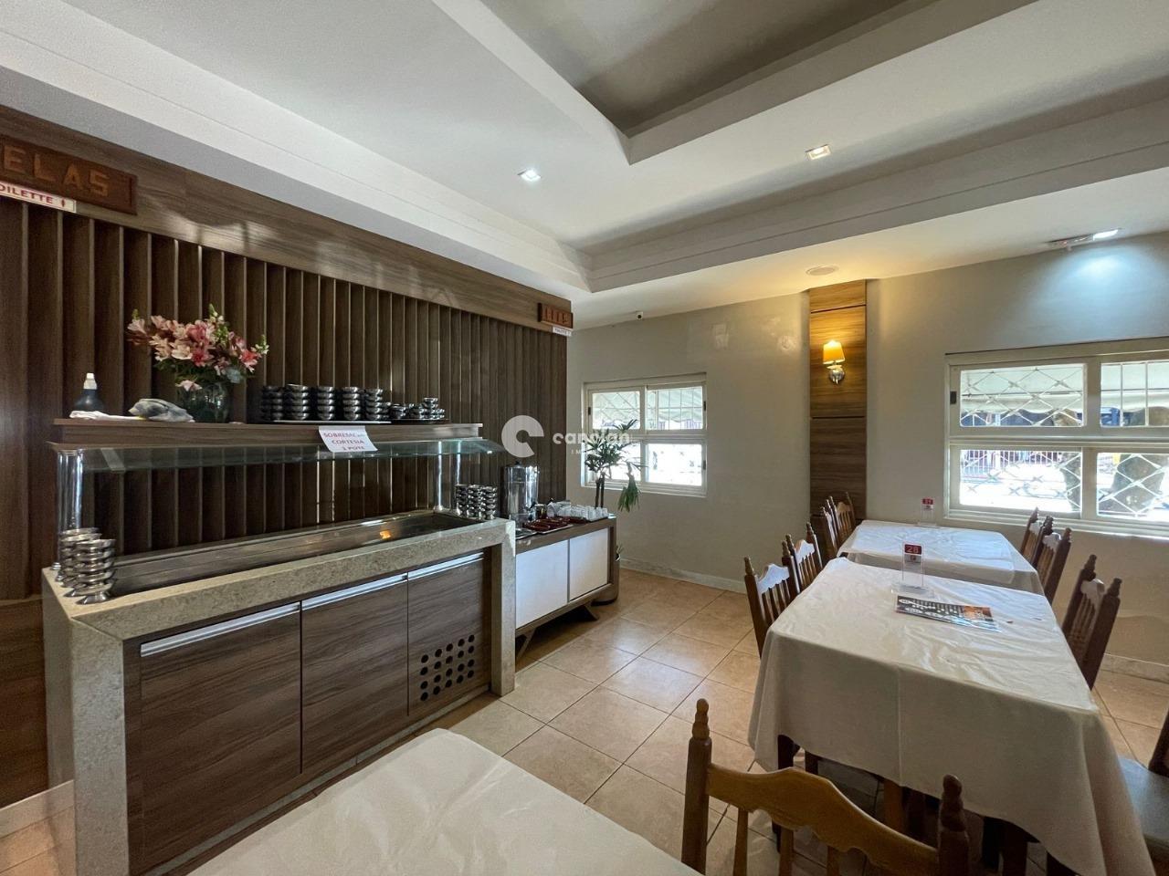 Casa Comercial para aluguel no Camobi: 