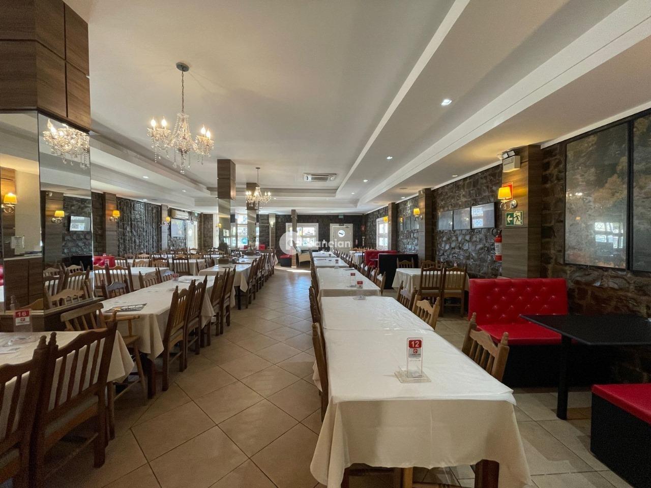 Casa Comercial para aluguel no Camobi: 