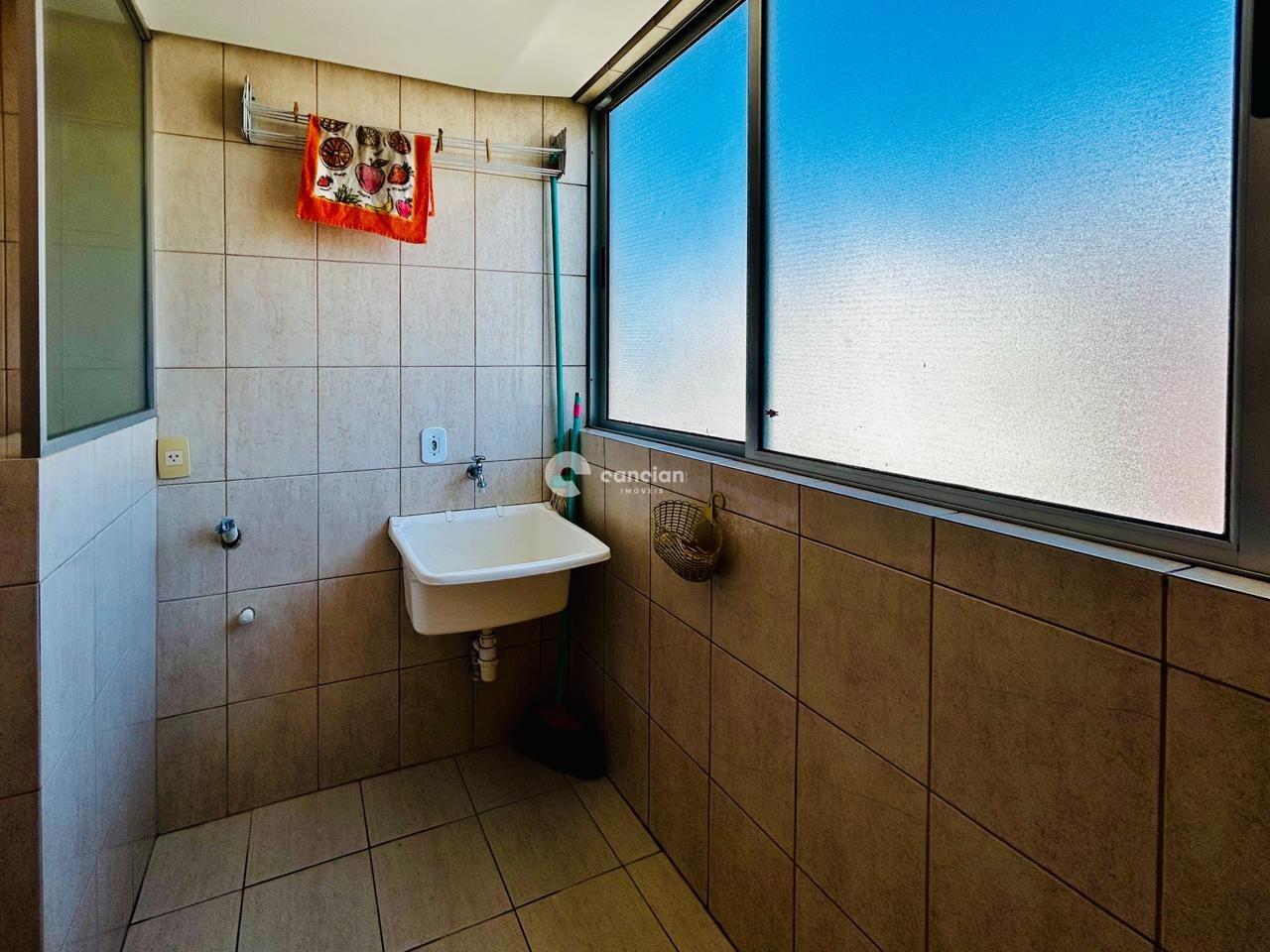 Apartamento à venda no Presidente João Goulart: 