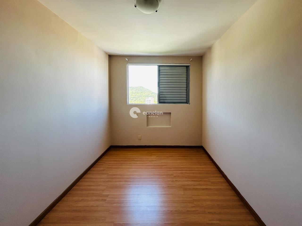 Apartamento à venda no Presidente João Goulart: 