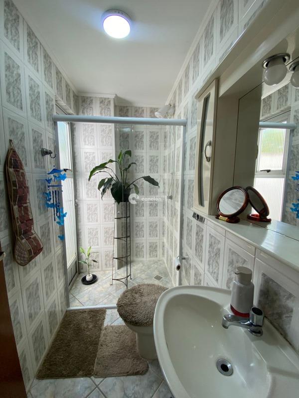 Apartamento à venda no Menino Jesus: 