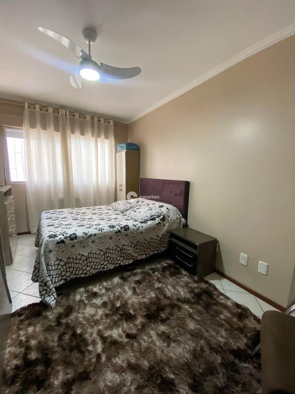 Apartamento à venda no Menino Jesus: 