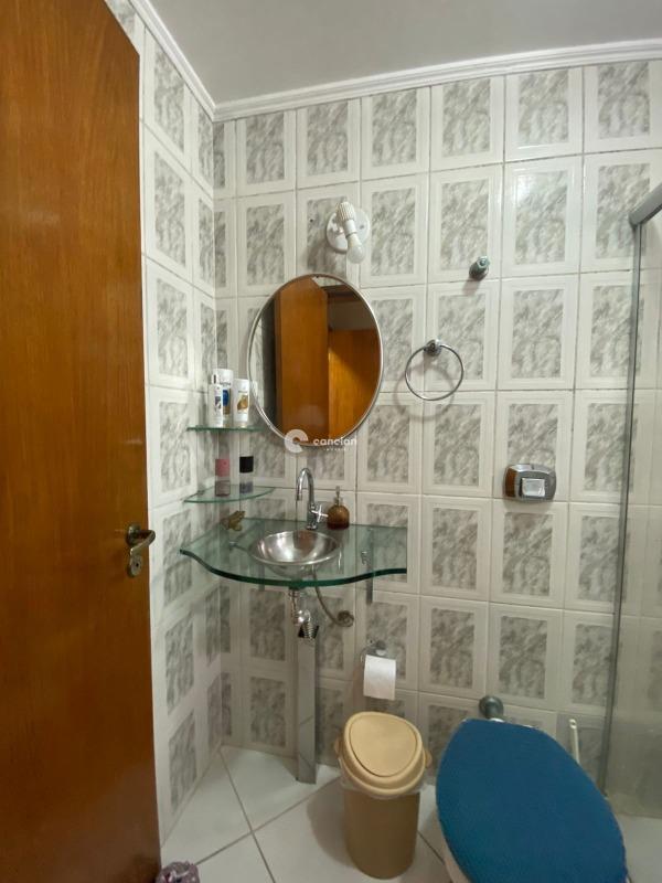 Apartamento à venda no Menino Jesus: 