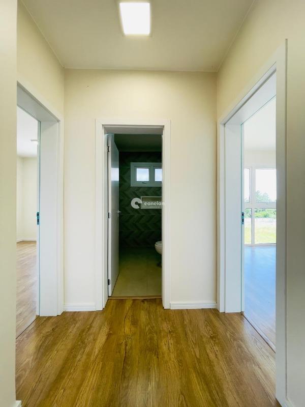 Casa de Condomínio para aluguel no Tomazetti: 