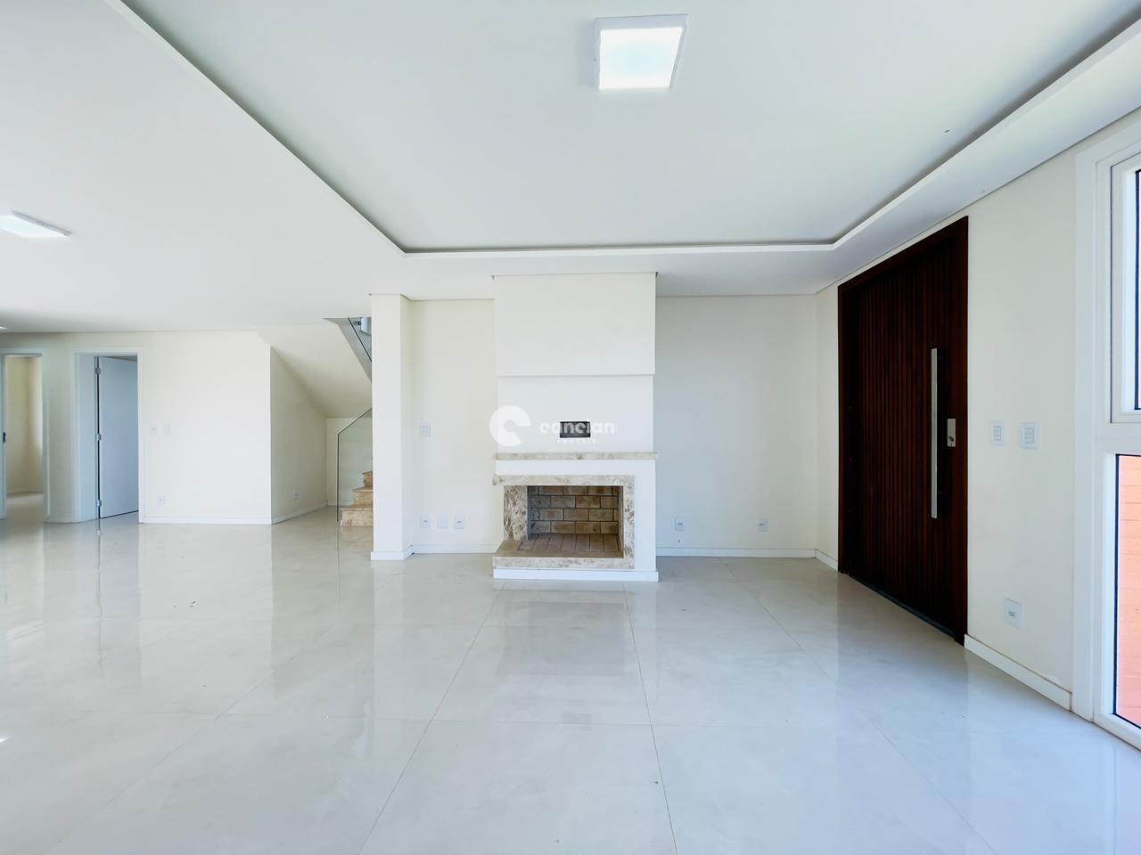 Casa de Condomínio para aluguel no Tomazetti: 