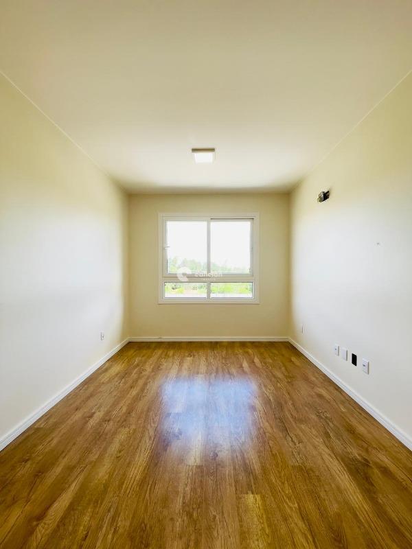 Casa de Condomínio para aluguel no Tomazetti: 