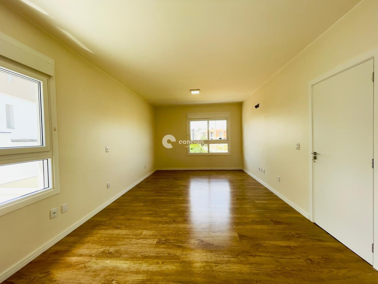 Casa de Condomínio para aluguel no Tomazetti: 