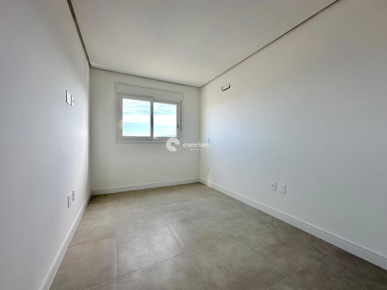 Apartamento à venda no Centro Zona Nova: 