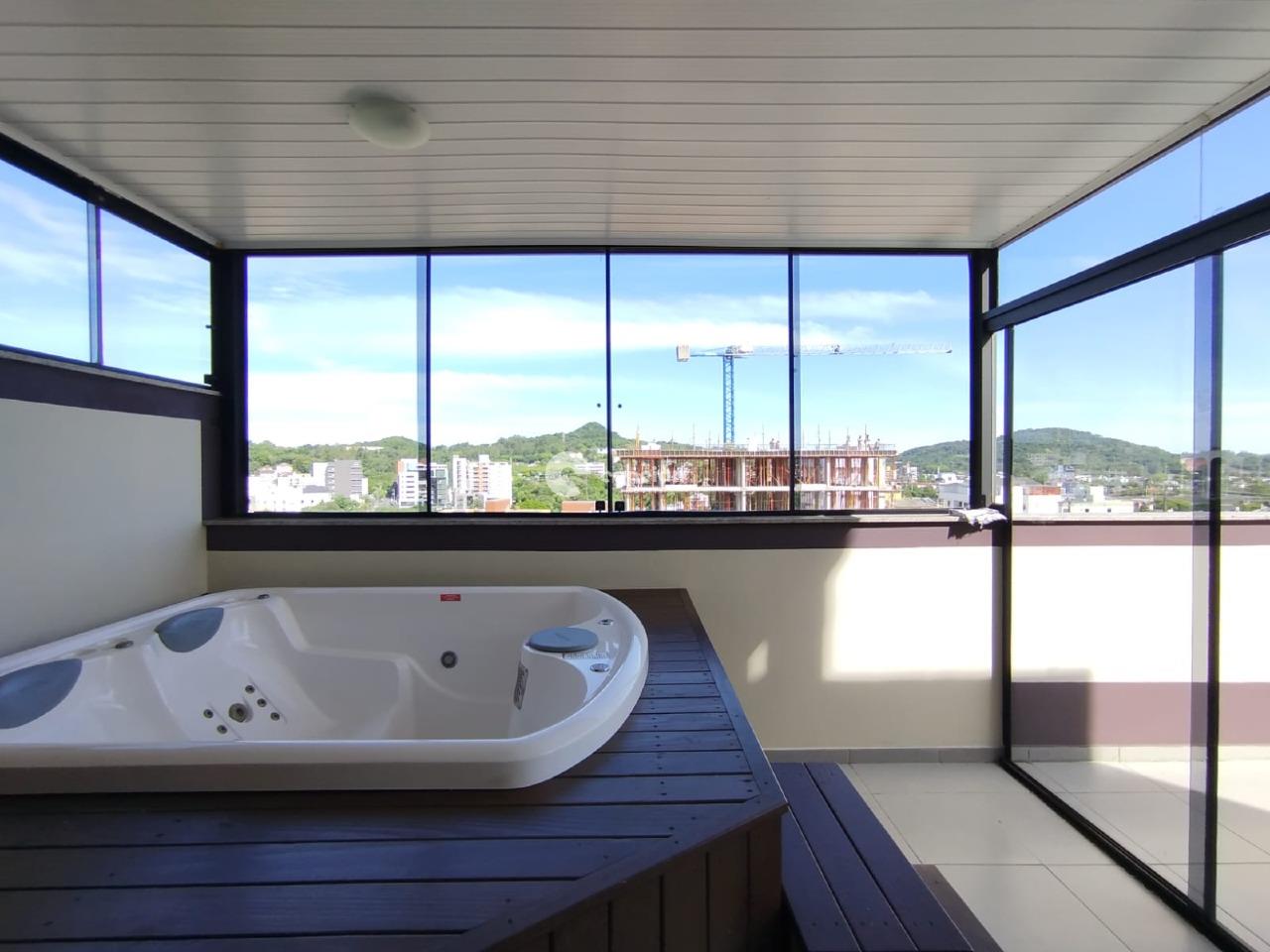 Cobertura à venda no Nossa Senhora das Dores: 