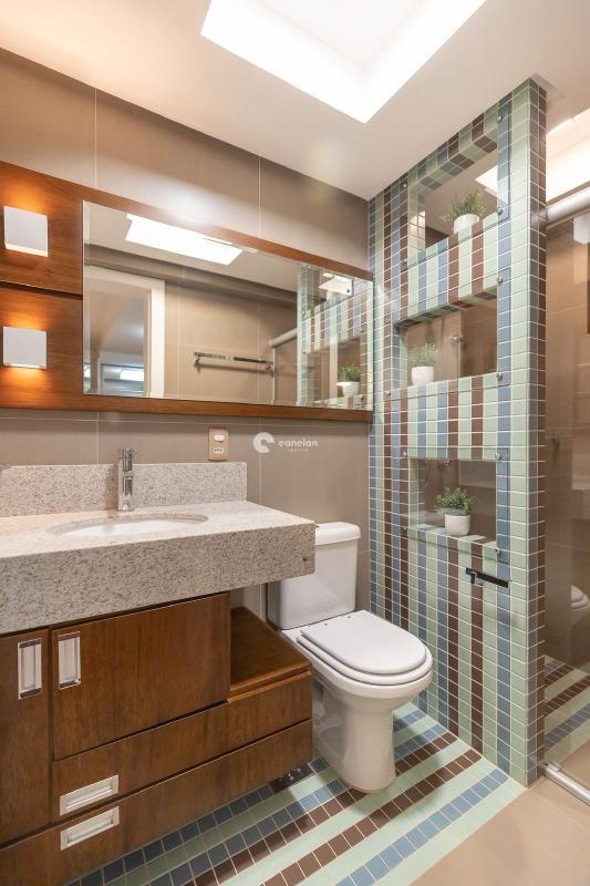 Cobertura à venda no Nossa Senhora Medianeira: 