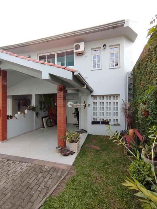 Casa de Condomínio à venda no Camobi: 