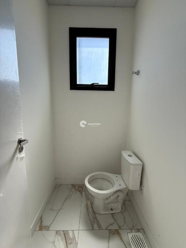 Sala Comercial à venda no Camobi: 