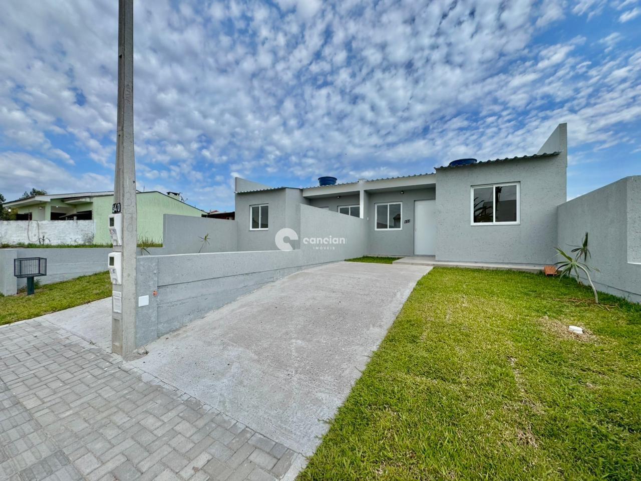 Casa à venda no Tomazetti: 