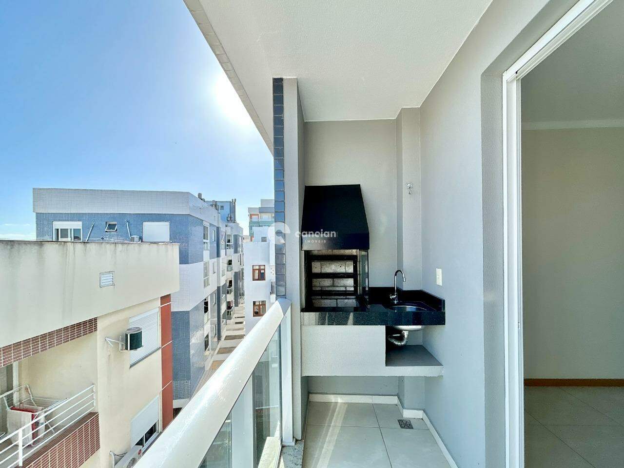 Apartamento à venda no Camobi: 