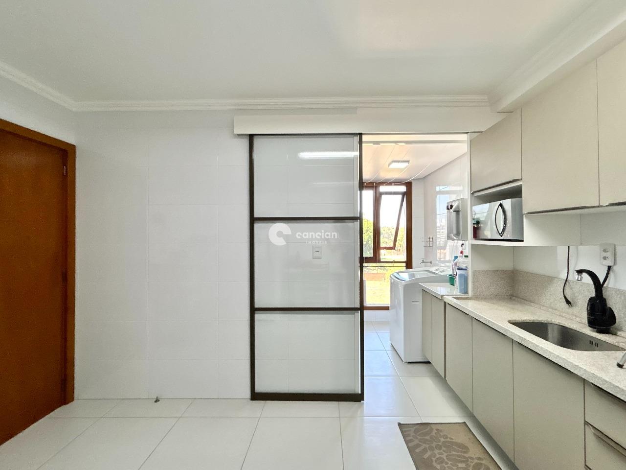 Apartamento à venda no Camobi: 