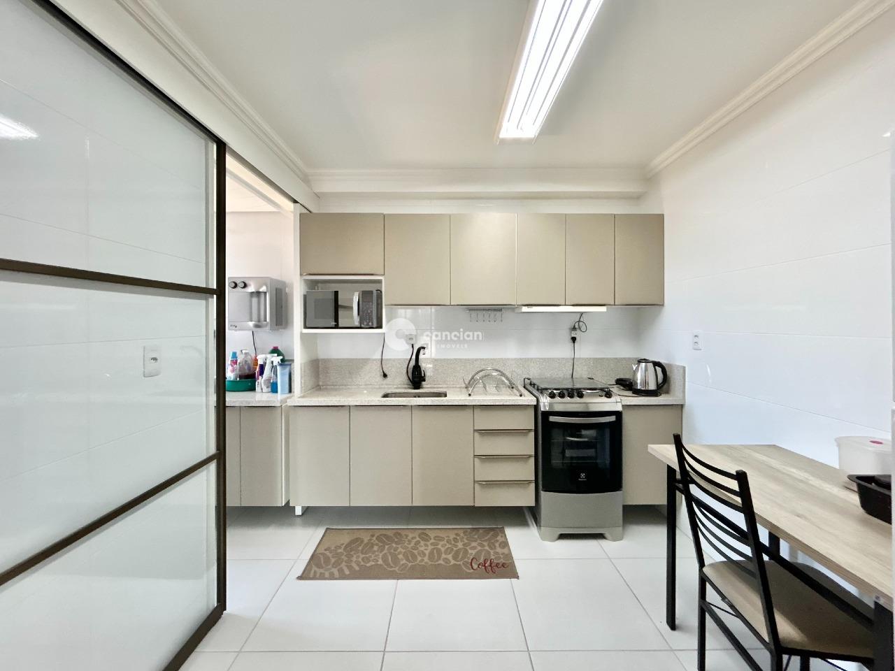 Apartamento à venda no Camobi: 