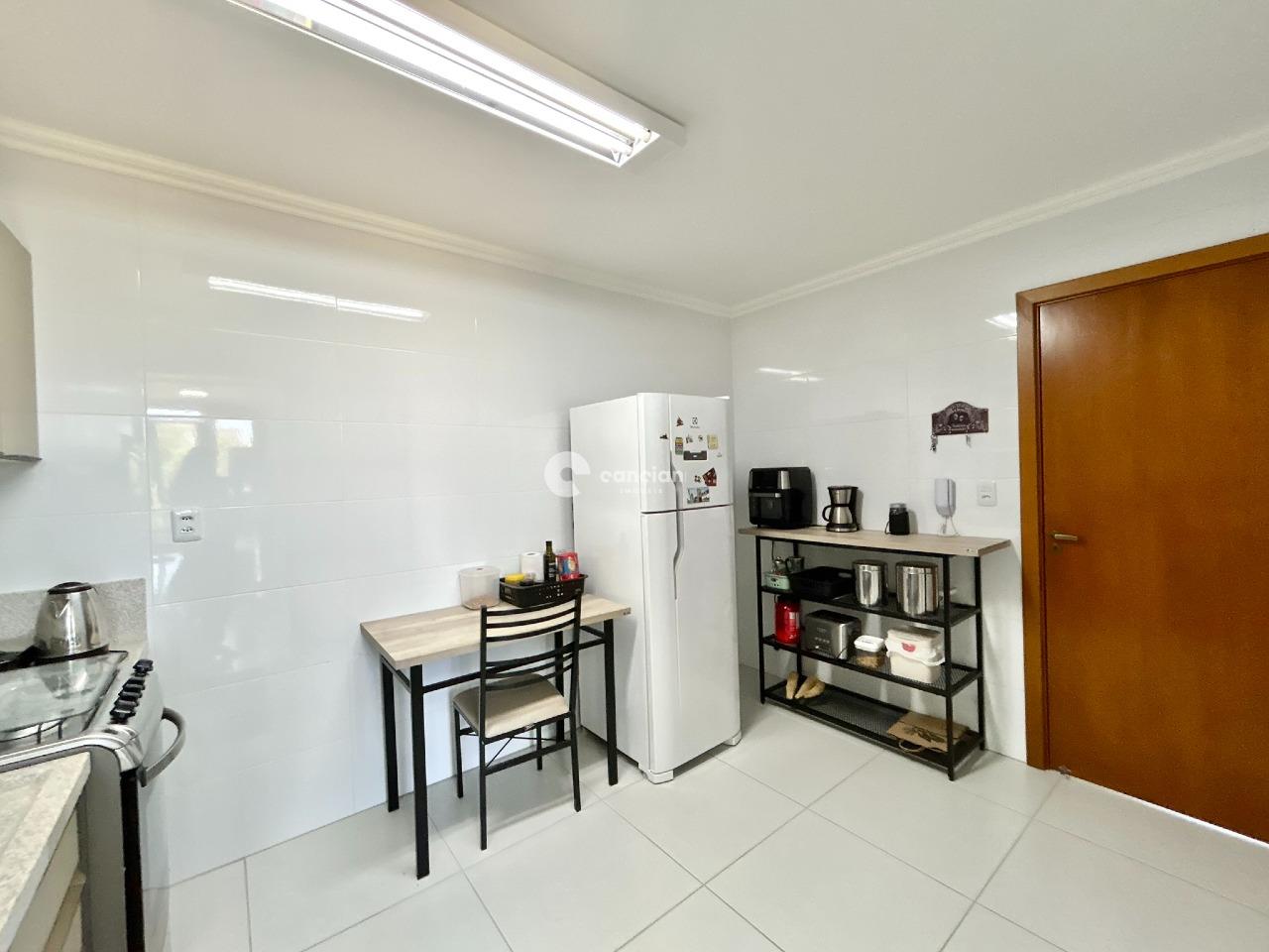 Apartamento à venda no Camobi: 