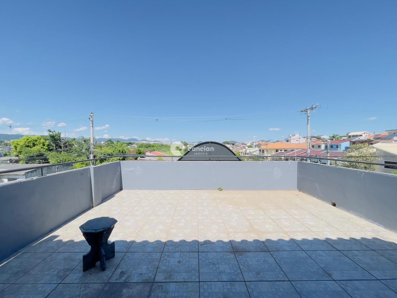 Apartamento à venda no Pinheiro Machado: 