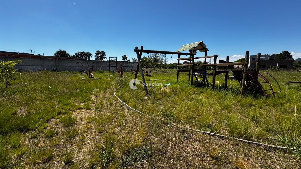 Terreno à venda no Pinheiro Machado: 
