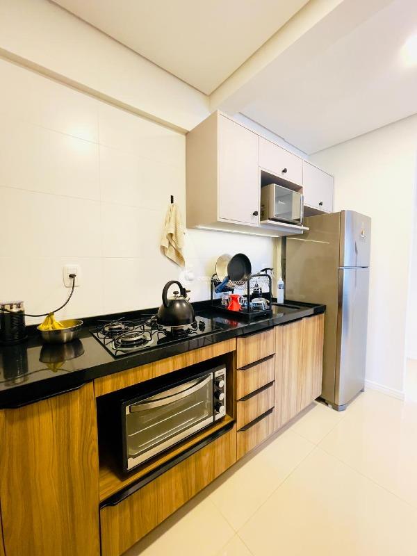 Apartamento para aluguel no Centro: 