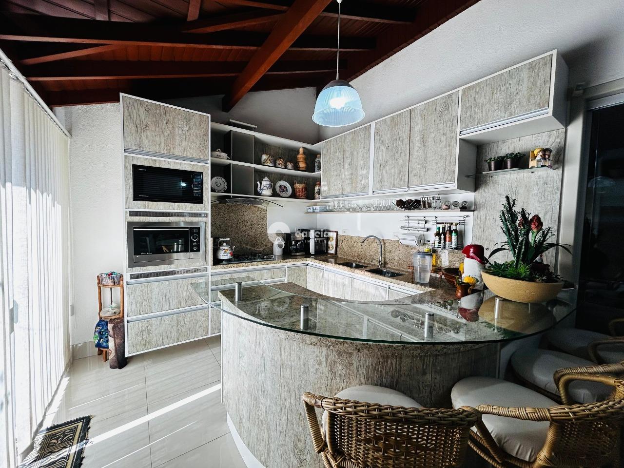 Casa à venda no Camobi: 